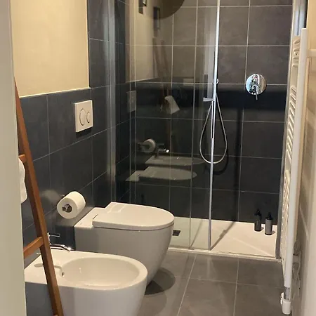 Casa Riva Centro Apartment